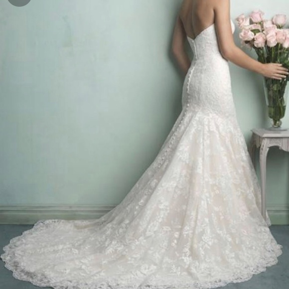 Allure 9169 Wedding Dress - Picture 3 of 3